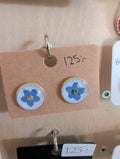 Studs vit med Förgätmigej